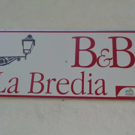 La Bredia לינה וארוחת בוקר פיביצאנו